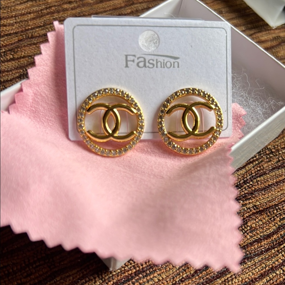 Fashion Jewelry Gold Earrings